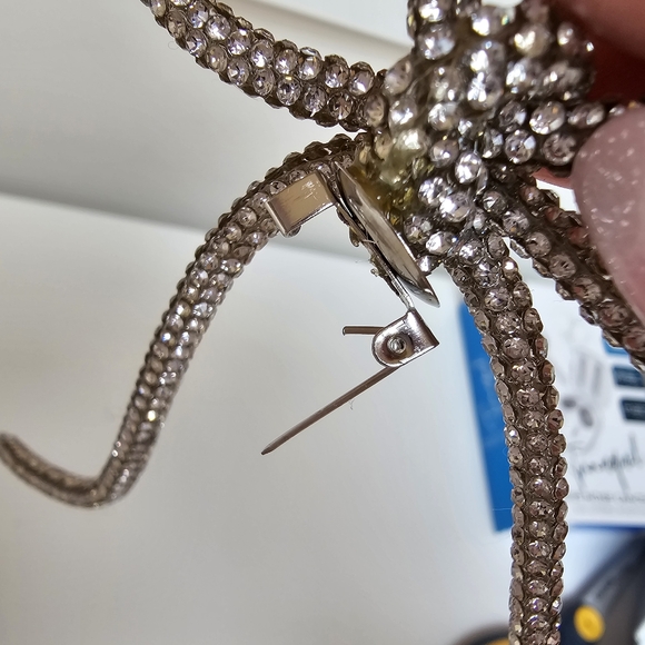 silver crystal rhinestone brooch bow pin - 5" x 6" NWOT - Picture 7 of 11